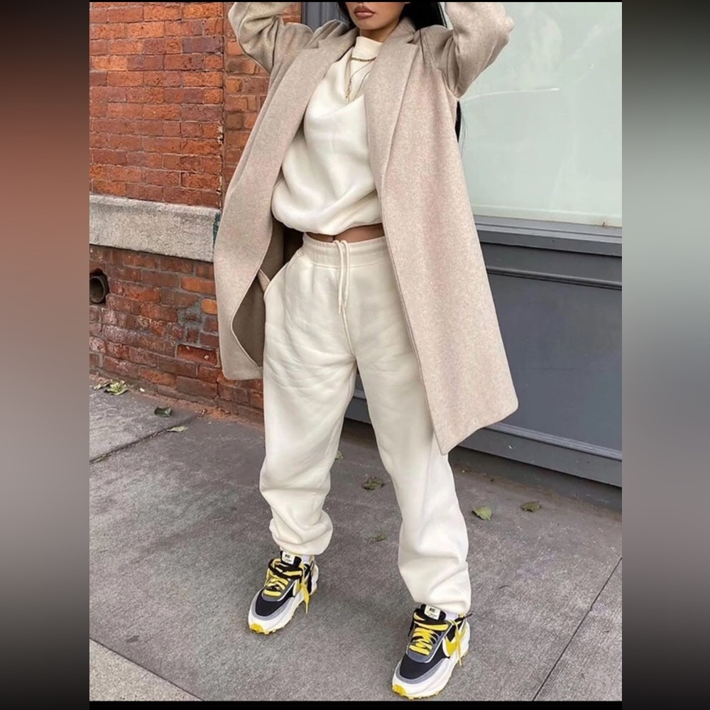 Fashion Nova - oatmeal coat 2XL